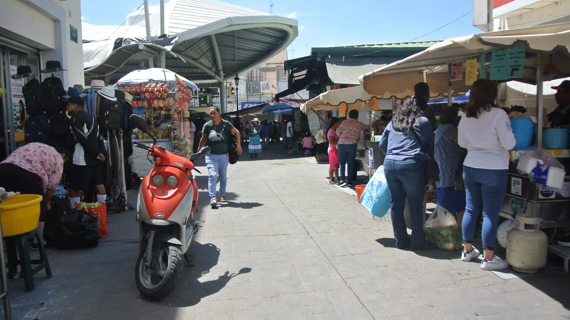 portales del mercado (5)